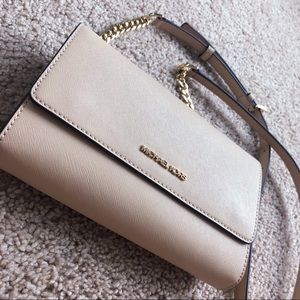 MICHAEL KORS Cream Saffiano Leather 3-in-1 Crossbody purse